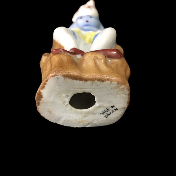 Vintage Porcelain Made in Japan Boy Figurine - Picture 10 of 11